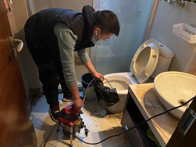 灯塔马桶疏通-疏通下水道