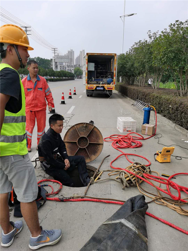 灯塔翻衬法管道修复技术主要工序