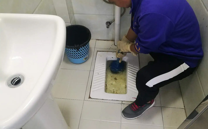 灯塔疏通蹲坑