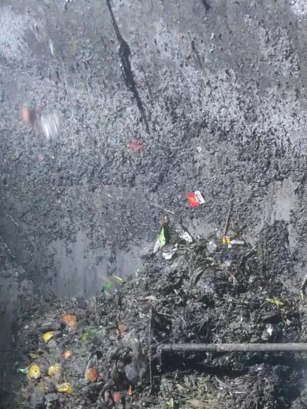 灯塔污水池清理